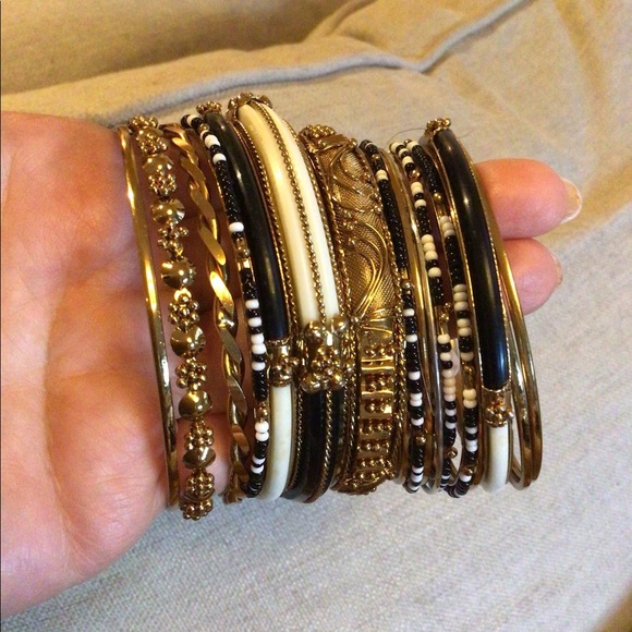 Bracelet - Picture 1 of 1